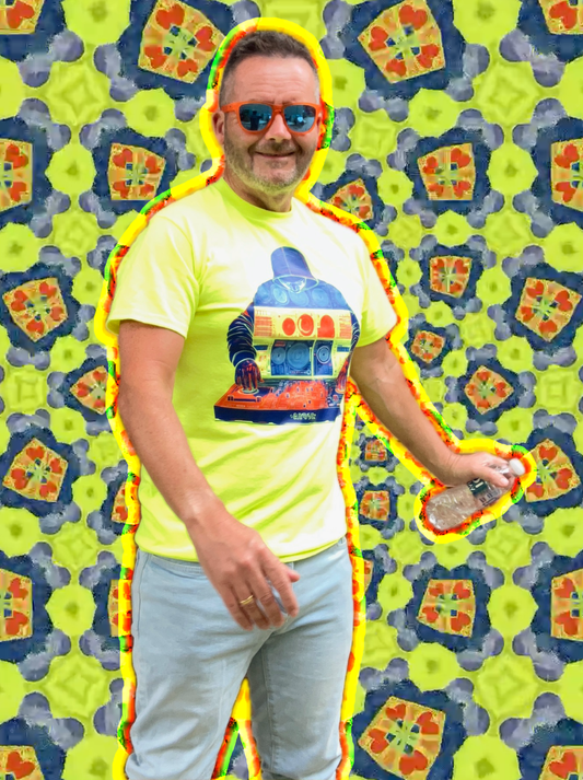 House Machine: Adults T-shirt